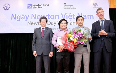 Dự án của Giảng viên ĐH Duy Tân giành Giải thưởng Newton Việt Nam 2017