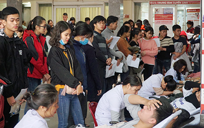 Rộn ràng Ngày hội Hiến máu Nhân đạo tại Đại học Duy Tân