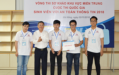 Duy Tân Vô địch Cuộc thi “Sinh viên với An toàn Thông tin 2018” khu vực miền Trung