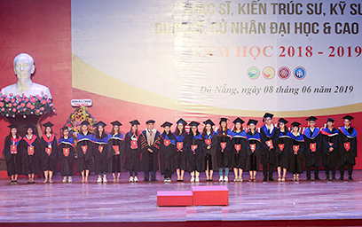 Đại học Duy Tân Tổ chức Lễ Trao bằng Tốt nghiệp năm 2019