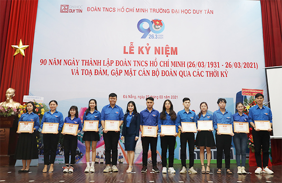 Đại học Duy Tân tổ chức Lễ kỷ niệm 90 năm ngày Thành lập Đoàn TNCS Hồ Chí Minh