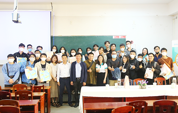 Chuỗi hoạt động Seminar và Tuyển dụng Việc làm cho Sinh viên Trường Đào tạo Quốc tế của Đại học Duy Tân