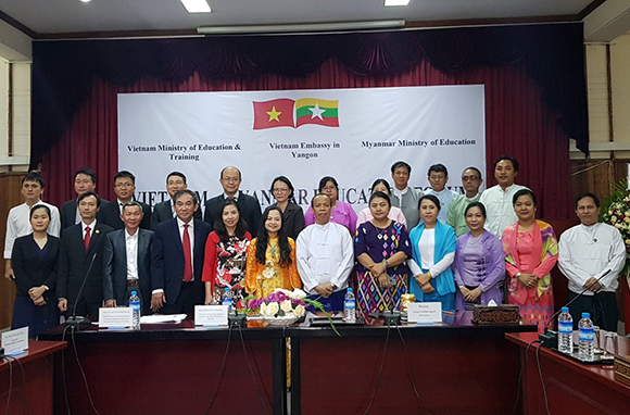 Đại học Duy Tân Tham dự Diễn đàn Giáo dục Việt Nam - Myanmar 9-75