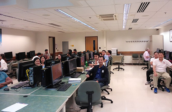 Tiếp cận 'Đại bản doanh' đào tạo lĩnh vực Điện-Điện tử tại Đại học Duy Tân