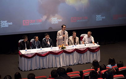  Đại học Duy Tân ra mắt phim “Những cánh én đầu tiên”