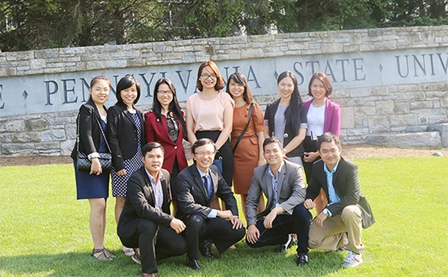 Học Kinh tế - Quản trị ở ĐH Duy Tân với các Chương trình thuộc Top 400  Anh-2b-bai-pr-duy-tan-9339-97