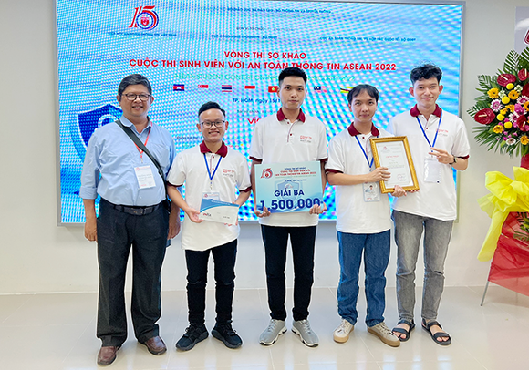 SV Duy Tân giành giải nhì, ‘SV với An toàn thông tin ASEAN’ khu vực miền Nam