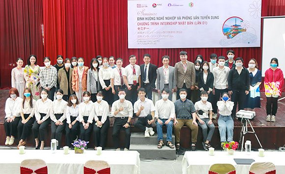 Sinh viên Đại học Duy Tân tham gia Seminar Định hướng nghề nghiệp và Phỏng vấn tuyển dụng chương trình Internship Nhật Bản (lần 01)