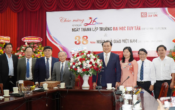 Đại học Duy Tân định vị thương hiệu