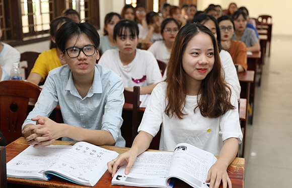Đào tạo Ngôn ngữ Hàn - Trung - Anh: Giải cơn “khát” của Thị trường Nhân lực