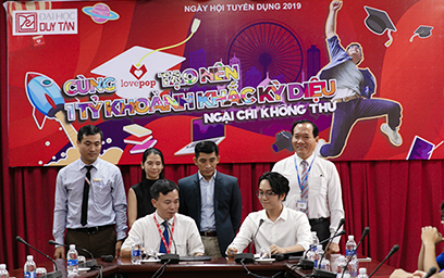 Công ty TNHH Lovepop Việt Nam Ký kết và Tuyển dụng Sinh viên Duy Tân Kyketlovepop1-55