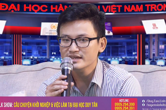 Livestream Talkshow với chủ đề “Câu chuyện Khởi nghiệp và Việc làm tại Đại học Duy Tân” Lt2-27