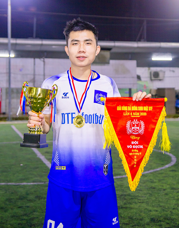 Nguyễn Ngọc Hùng của DTU và giải Ba Olympic Tin học Sinh viên Việt Nam Nh1-5