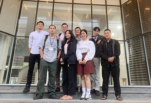 Sinh viên Đại học Duy Tân giành giải nhất và giải ba tại 'Sáng kiến Năng lượng Bền vững' 2021