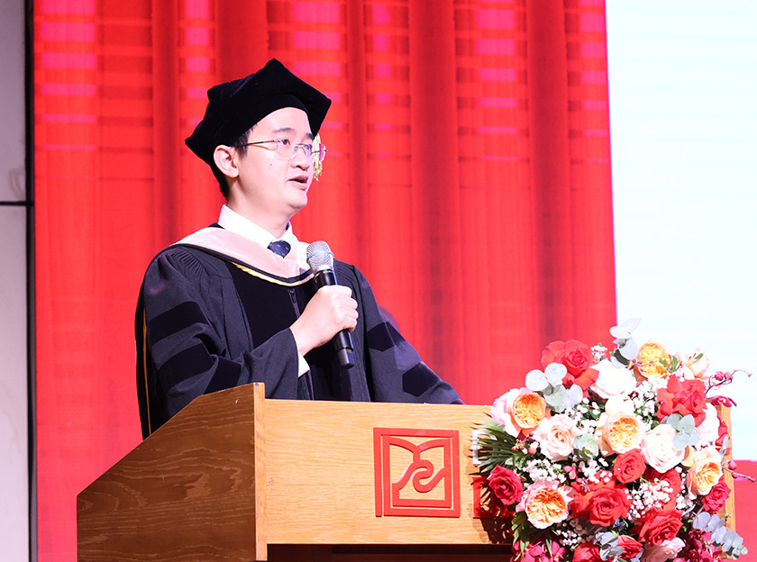 Ngày hội Trao bằng Tốt nghiệp ở Đại học Duy Tân năm học 2022-2023