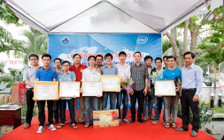 Vinh danh Sinh viên DTU với Giải cao nhất tại ICT Innovation Đà Nẵng 2014