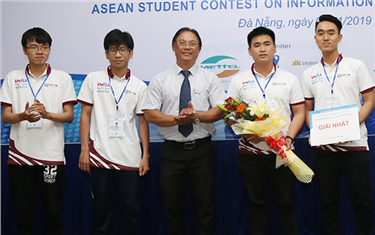 Sinh viên Duy Tân Vô địch Cuộc thi An toàn thông tin ASEAN