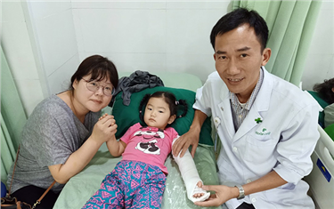 Thạc sĩ Điều dưỡng ĐH Duy Tân - Điều dưỡng trưởng, Khoa Cấp cứu Bệnh viện Hoàn Mỹ