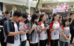 DTU tham gia Ngày hội Văn hóa Dân gian tại Trường THPT Phan Châu Trinh