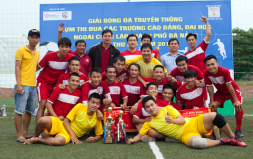 DTU lập Kỷ lục tại Giải Bóng đá khối Ngoài Công lập với 2 Cúp Vàng
