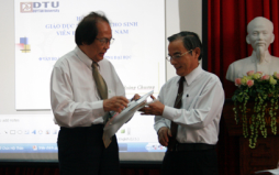 Hội thảo “Giáo dục nhân văn cho Sinh viên Đại học Việt Nam trong thời đại mới”