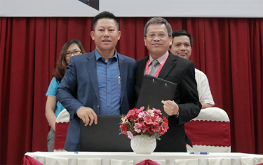 Đại học Duy Tân Ký kết Hợp tác với CMC Telecom