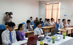 Sinh viên CMU tại Duy Tân - Thành công với Lễ bảo vệ Capstone đầu tiên