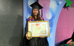 Sinh viên Duy Tân rạng rỡ tại Lễ Vinh danh thủ tốt nghiệp Đại học