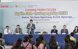 Đại học Duy Tân Tư vấn Tuyển sinh tại trường THPT Phan Châu Trinh, Đà Nẵng