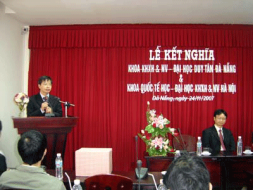 Lễ kết nghĩa Khoa KHXH & NV Đại học Duy Tân và Khoa Quốc Tế Học-Đại học KHXH & NV Hà Nội