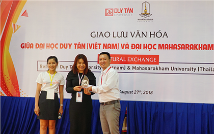 Giao lưu Văn hóa giữa Đại học Duy Tân và Đại học Mahasarakham Thái Lan