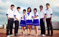 Đồng phục đến trường - Nét đẹp Sinh viên Duy Tân