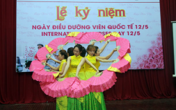 Lễ Kỷ niệm Ngày Điều dưỡng viên quốc tế tại Đại học Duy Tân