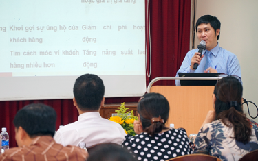 Hội thảo “BSC&KPI: Kinh nghiệm Triển khai tại Tổ chức, Doanh nghiệp Việt Nam” tại Đại học Duy Tân