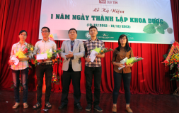 Lễ Kỷ niệm 1 năm Thành lập Khoa Dược - Đại học Duy Tân