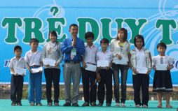 Đà Nẵng: Hội trại “Sức trẻ Đại học Duy Tân”
