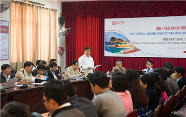 Đại học Duy Tân Tổ chức Hội nghị Tổng kết Công tác Xây dựng Đảng năm 2018