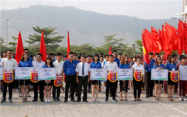 Khai mạc Hội thao Sinh viên Đại học Duy Tân lần thứ II