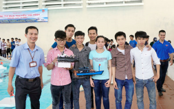 Sinh viên Duy Tân thỏa sức Sáng tạo với cuộc thi Đua thuyền Mô hình 2016