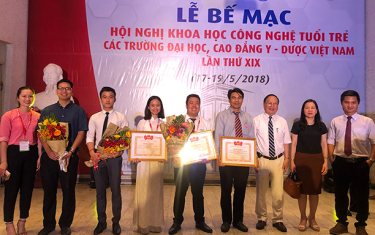 Đại học Duy Tân và 2 giải Nhất tại Hội nghị KHCN Tuổi trẻ ngành Y-Dược