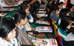 Hơn 500 thí sinh tham dự chương trình tư vấn Mùa Thi tuyển sinh 2010 tại Đại học Duy Tân