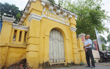 Bí ẩn Gốc tích Chiếc cổng Gia Định giữa lòng Sài Gòn