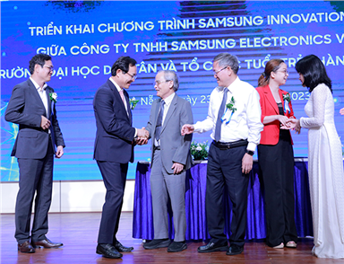 Lễ ký kết biên bản ghi nhớ triển khai chương trình Samsung Innovation Campus 2022 - 2023