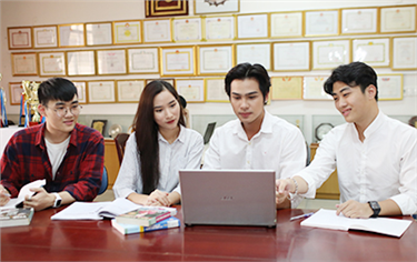 DTU tuyển sinh ngành Quản trị Hành chính Văn phòng